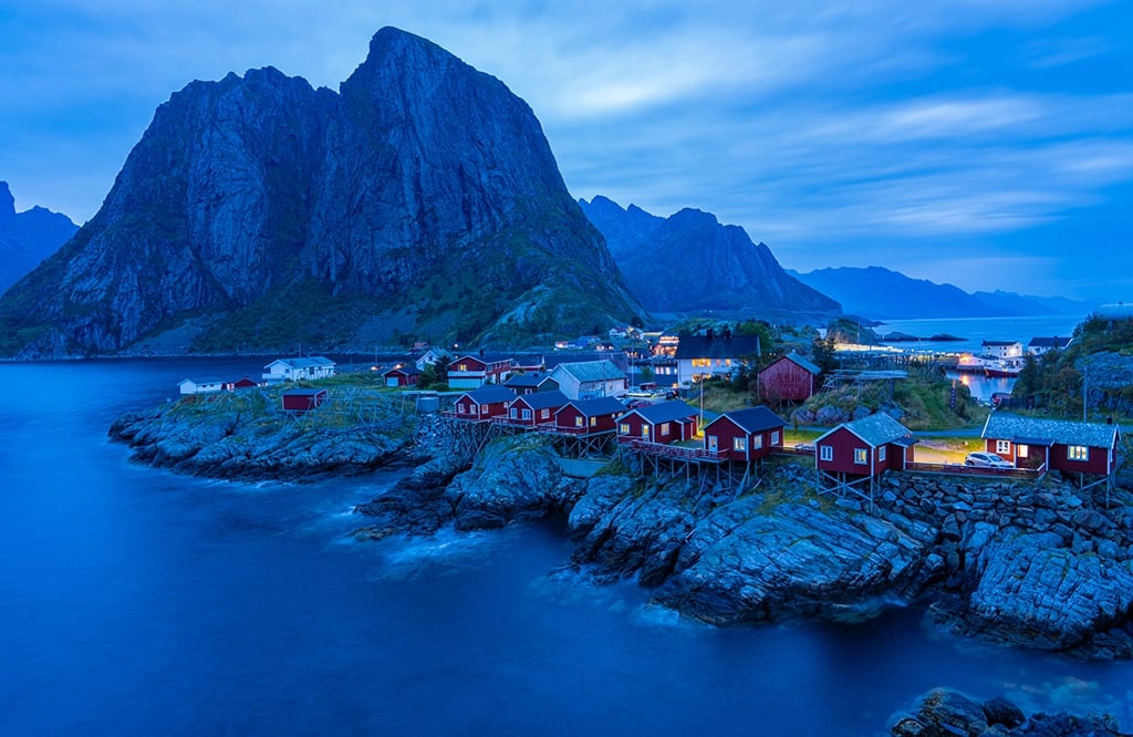 Hamn&ouml;y, Lofoten -Norway in the dusk