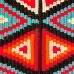 Sac à bandoulière tissé à la main par des tisserandes de la communauté indigène Wayuu en Colombie. Issu du commerce équitable et dans une démarche de Slow-Fashion.