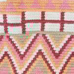Sac à bandoulière tissé à la main par des tisserandes de la communauté Wayuu en Colombie - sac issu du commerce équitable et dans une démarche de slow fashion.
