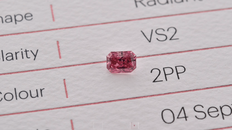 0.33ct 2PP VS2 Radiant Argyle Premium Pink  Diamond