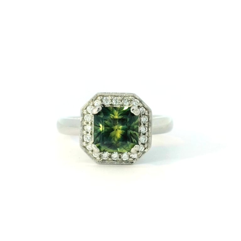 Courtney &ndash; Halo Ring Parti Sapphire and Diamond