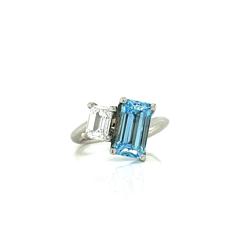 Dakota &ndash; Aquamarine and Diamond Duo Dress Ring